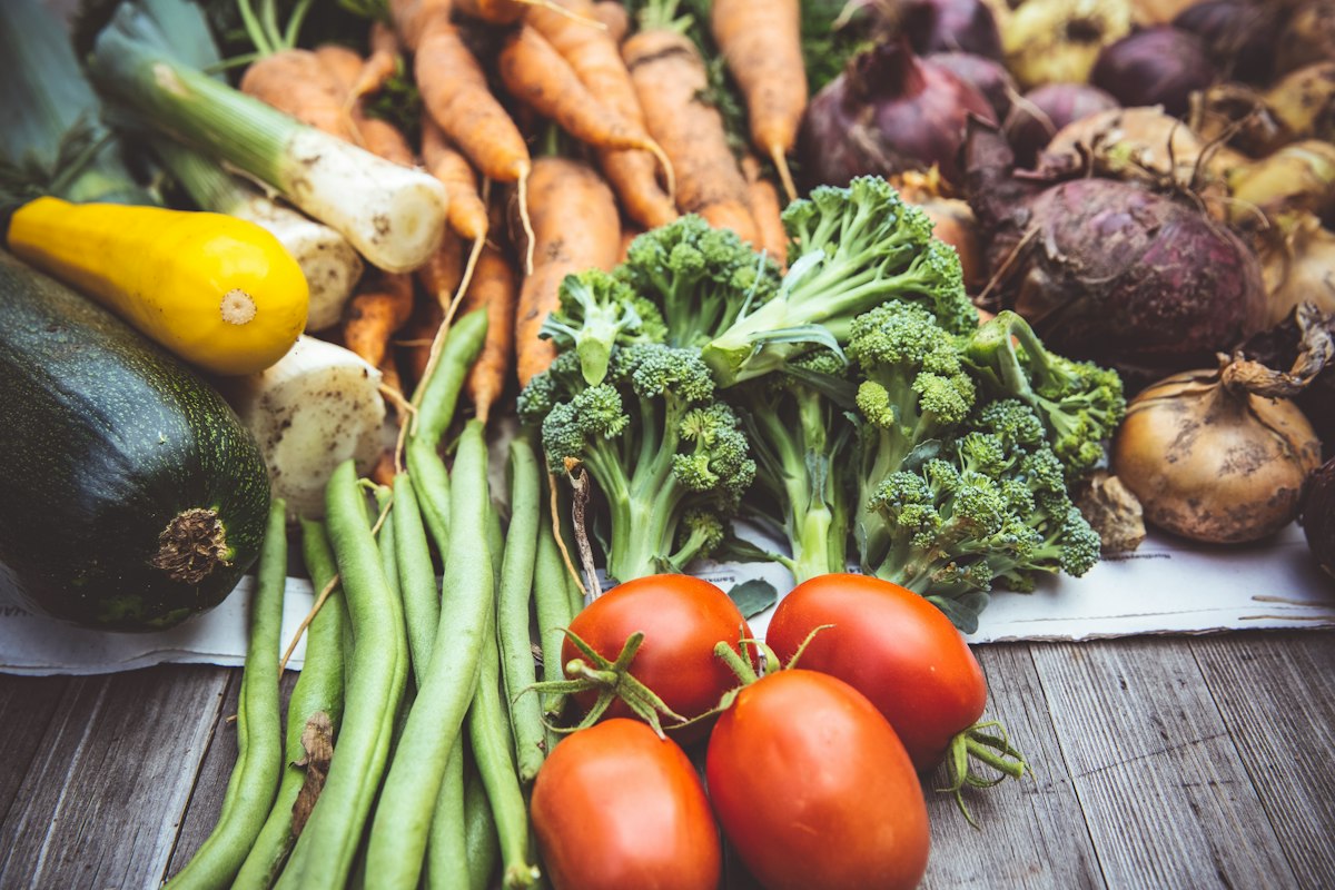 Meal timing strategies for stable blood sugar